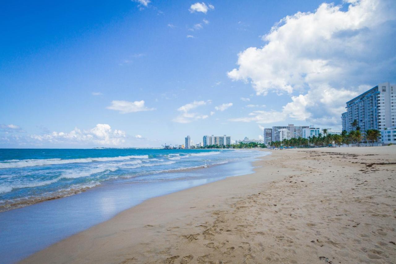 Tryp By Wyndham Isla Verde San Juan Buitenkant foto