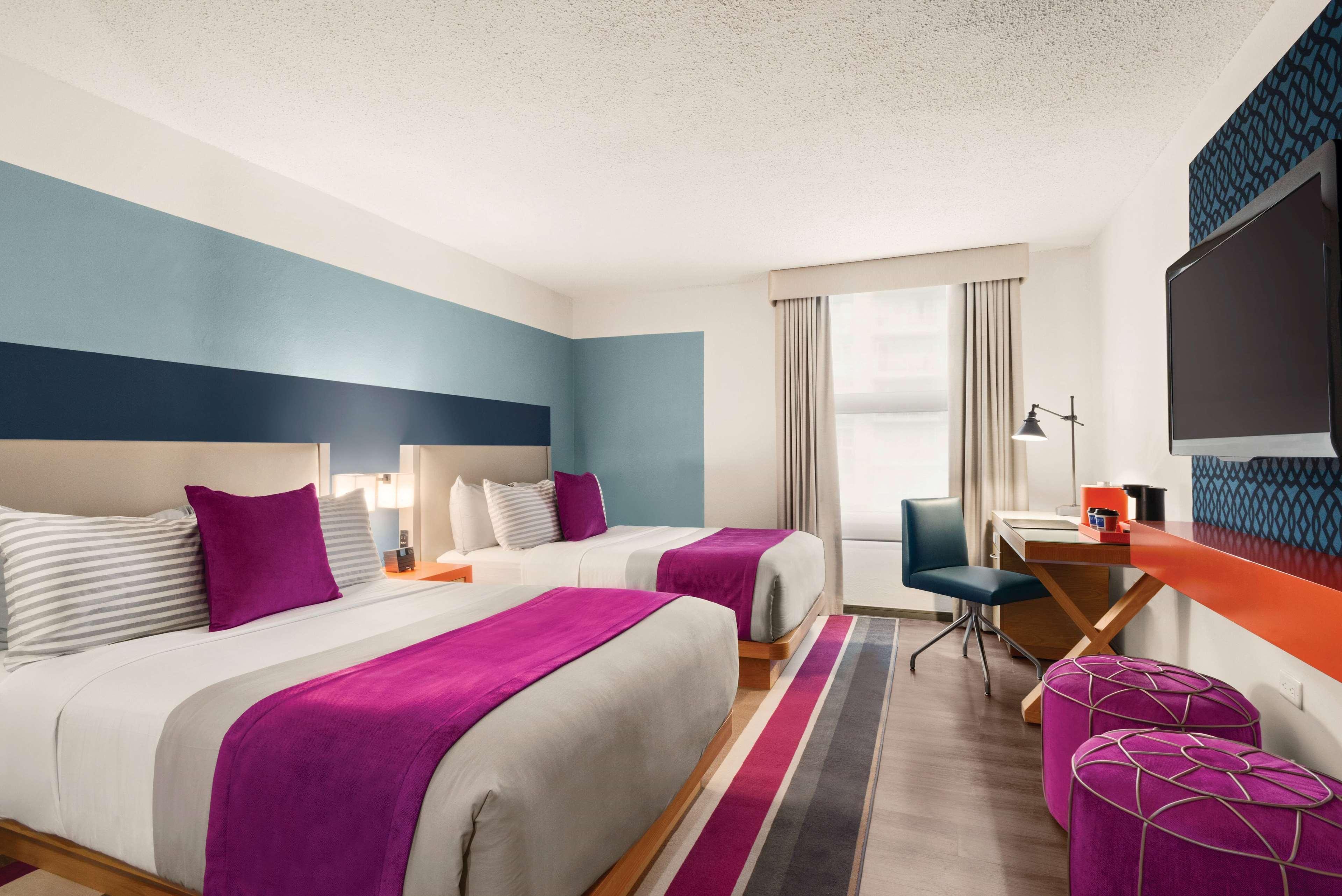 Tryp By Wyndham Isla Verde San Juan Buitenkant foto