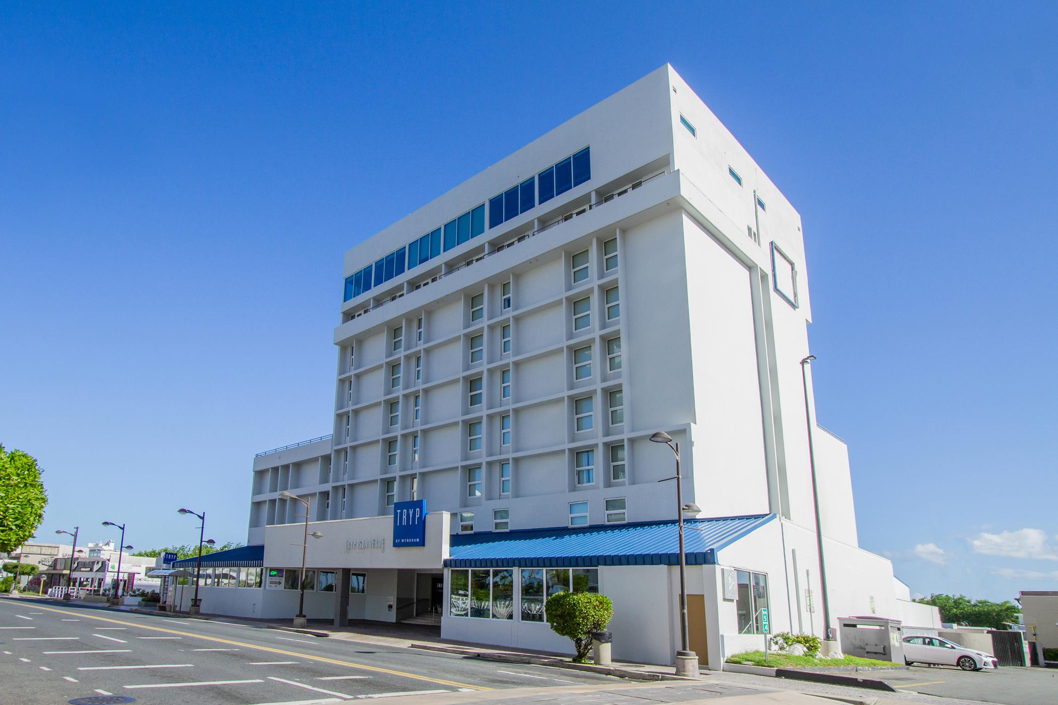 Tryp By Wyndham Isla Verde San Juan Buitenkant foto