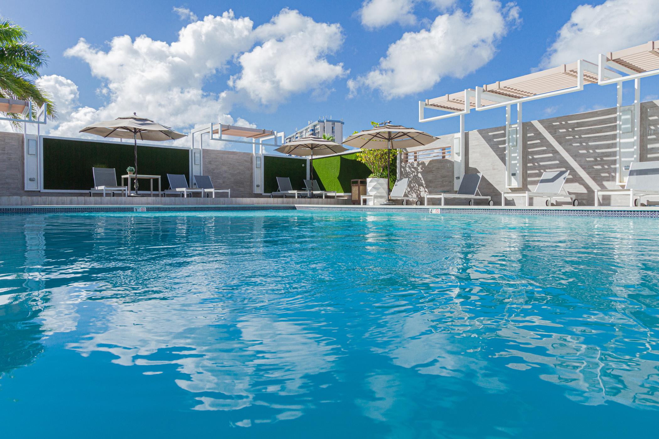 Tryp By Wyndham Isla Verde San Juan Buitenkant foto