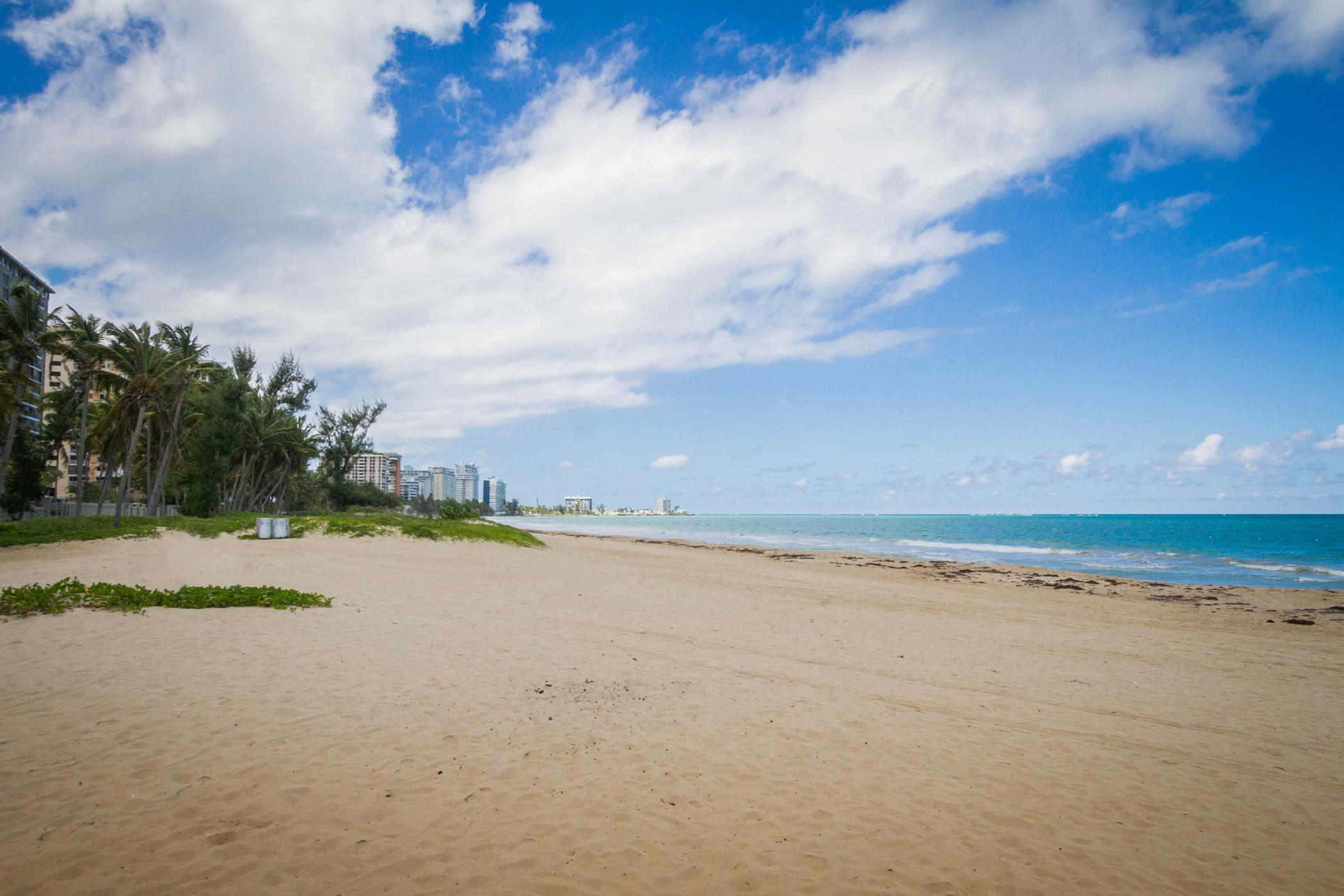 Tryp By Wyndham Isla Verde San Juan Buitenkant foto